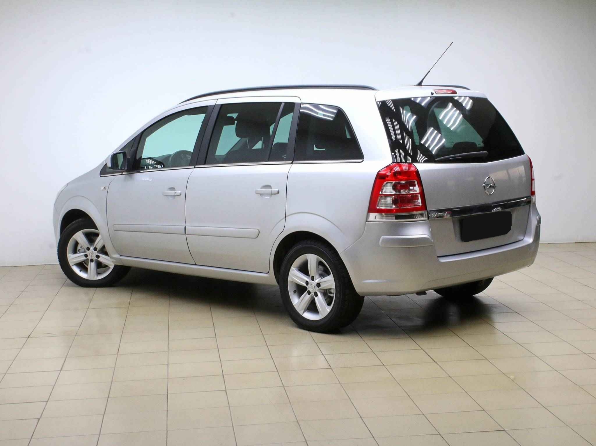 Opel Zafira, B Рестайлинг