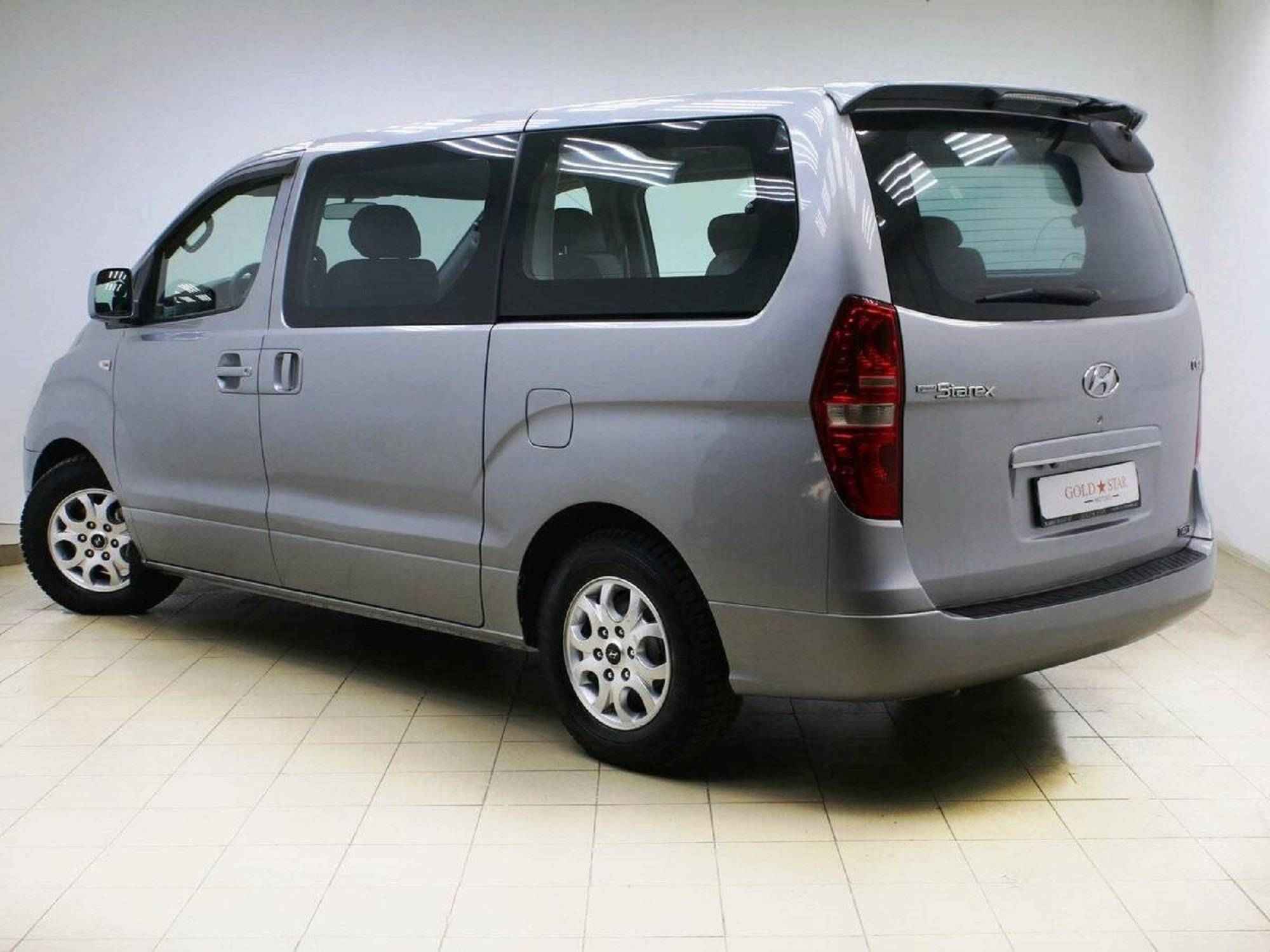 Hyundai Grand Starex, I