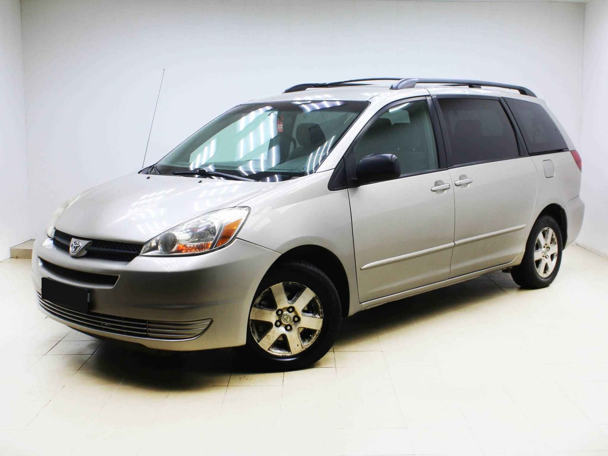 Toyota Sienna, II