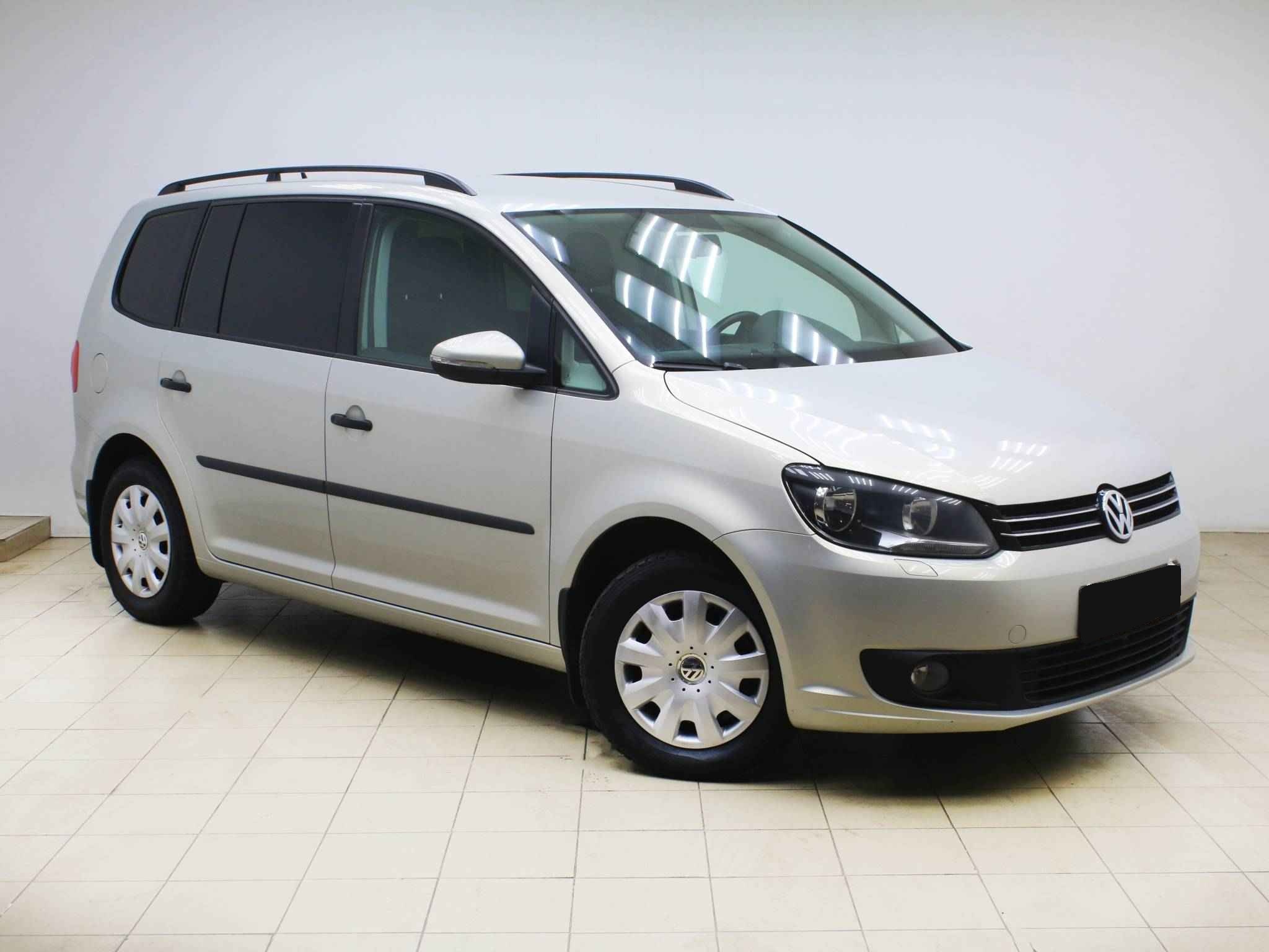 Volkswagen Touran, II