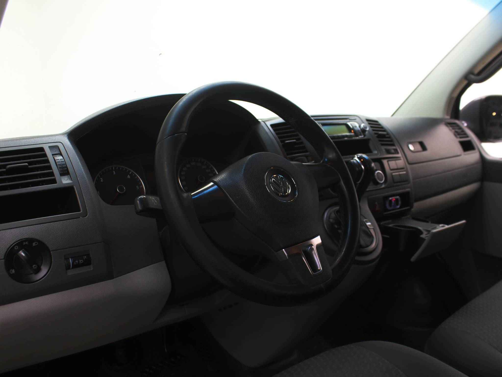 Volkswagen Caravelle, T5 Рестайлинг