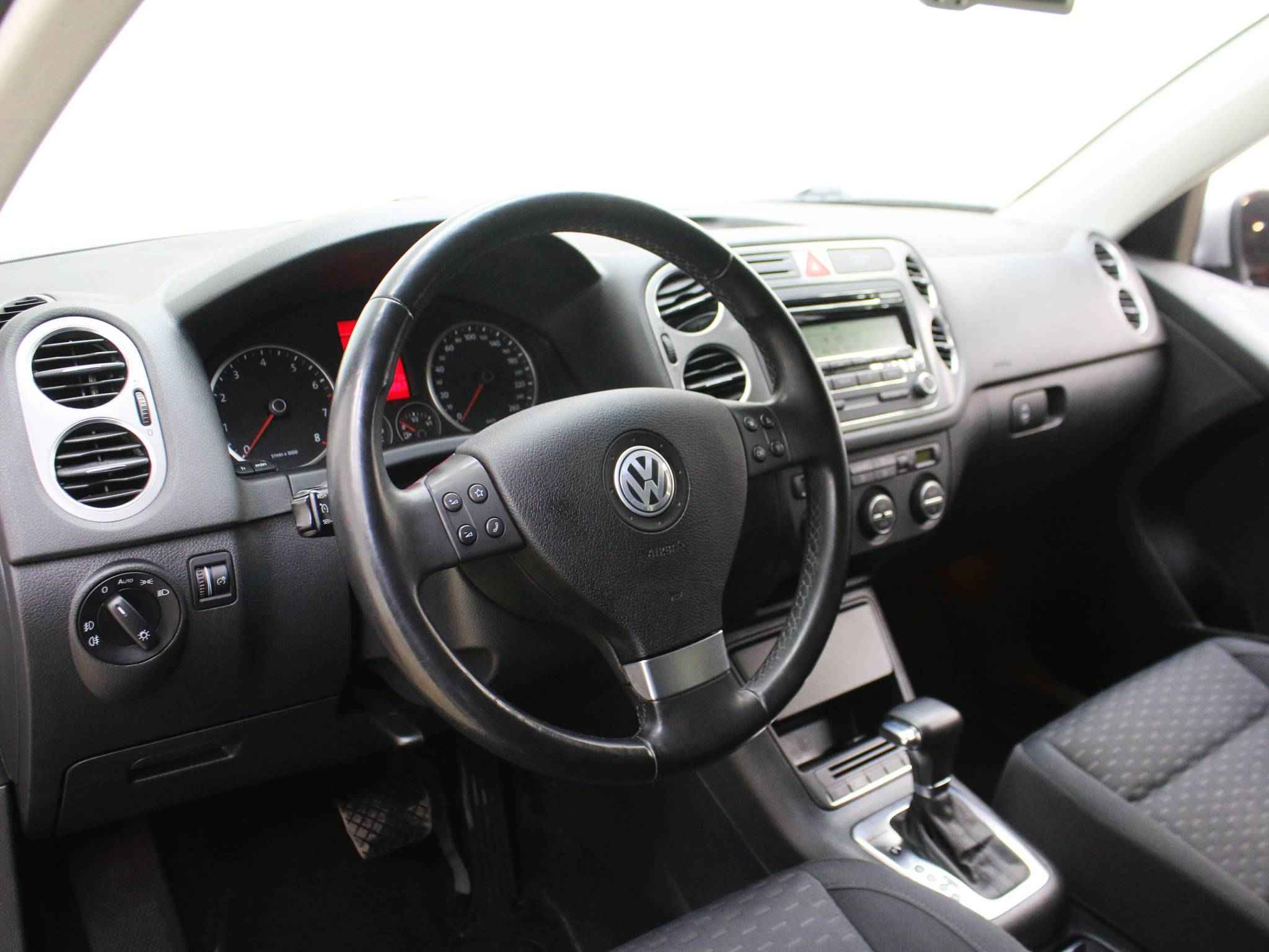 Volkswagen Tiguan, I
