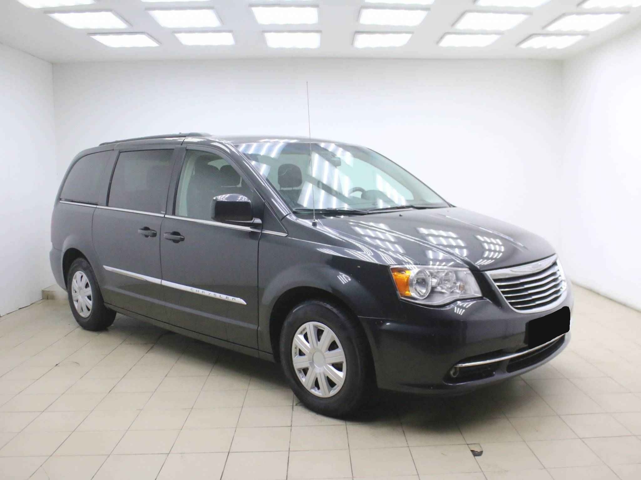 Chrysler Town & Country, V Рестайлинг