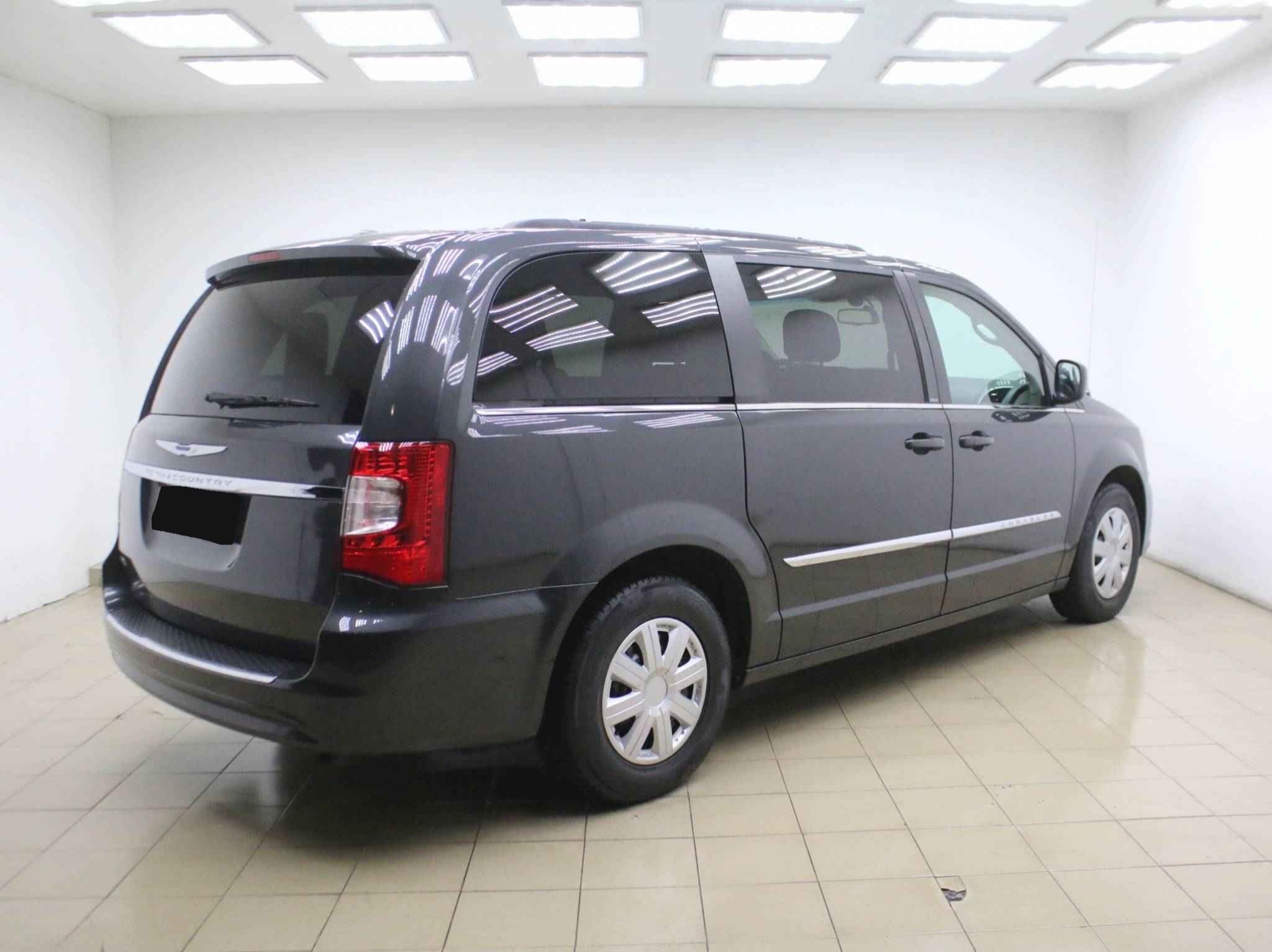 Chrysler Town & Country, V Рестайлинг