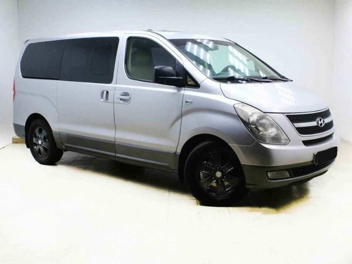 Hyundai Grand Starex, I