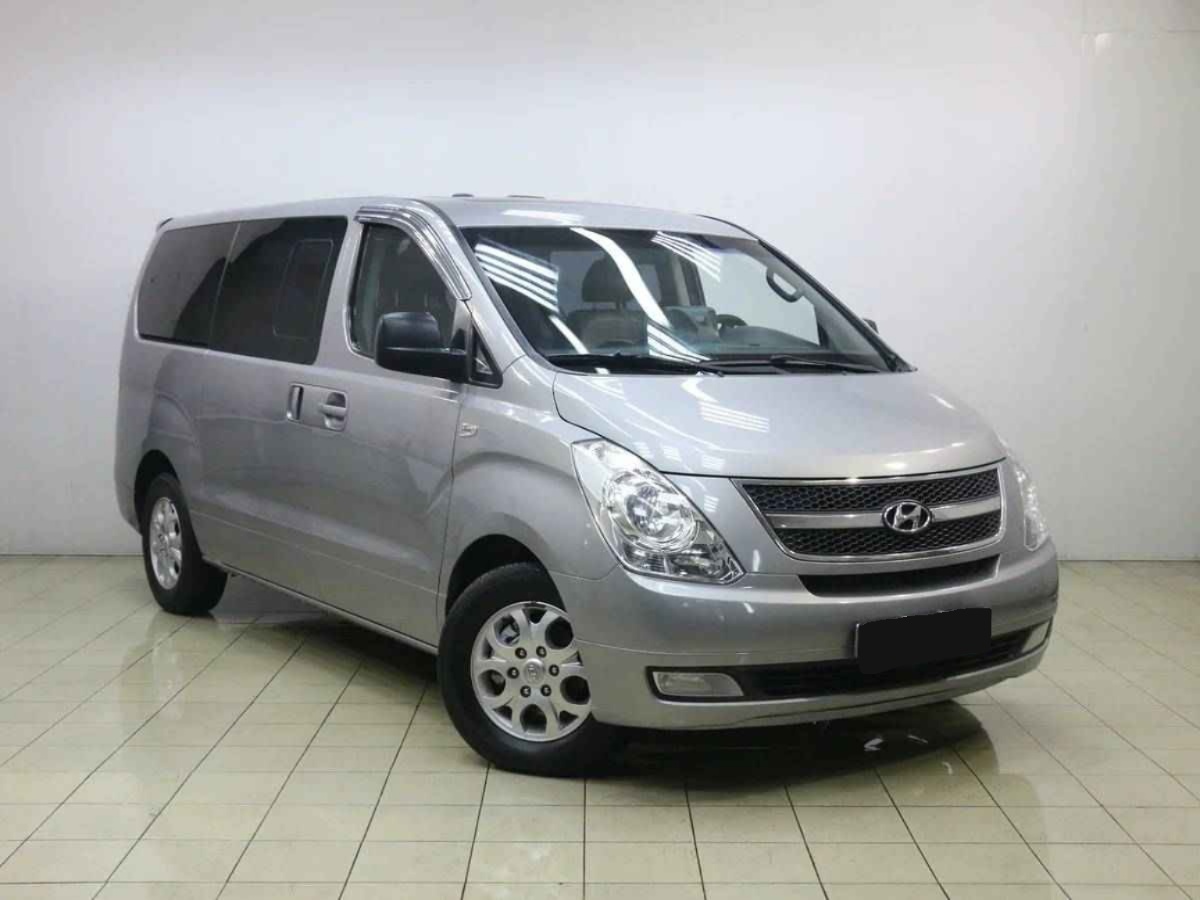 Hyundai Grand Starex, I