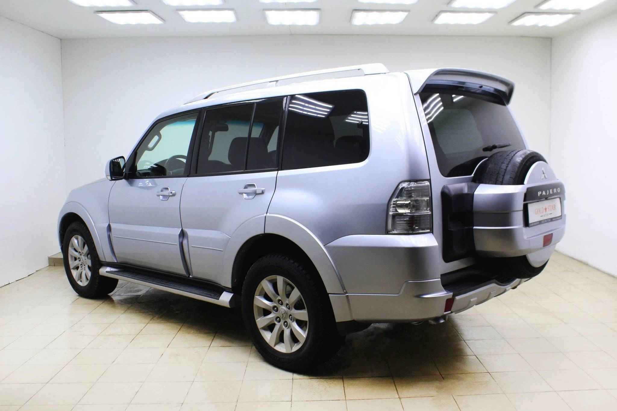 Mitsubishi Pajero, IV