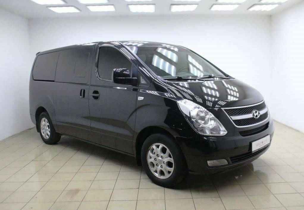 Hyundai Grand Starex, I