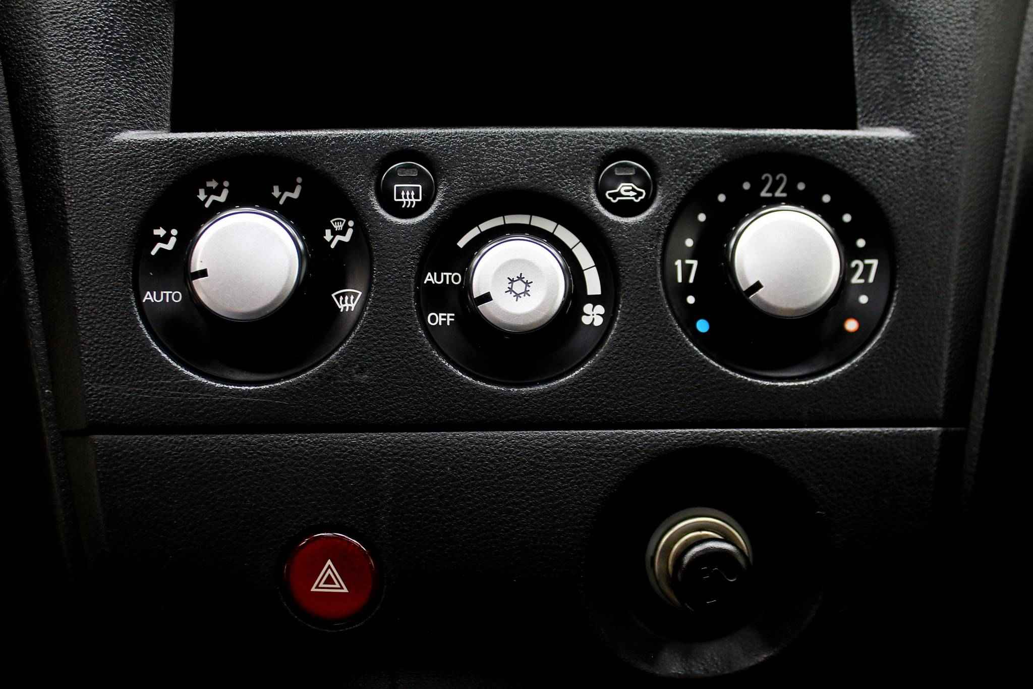 Mitsubishi Outlander, I