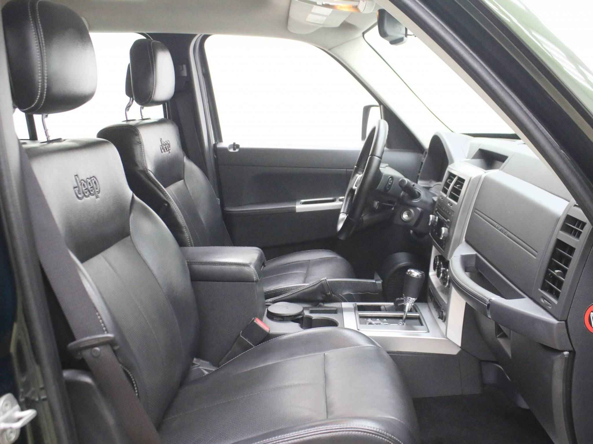 Jeep Cherokee, IV (KK)