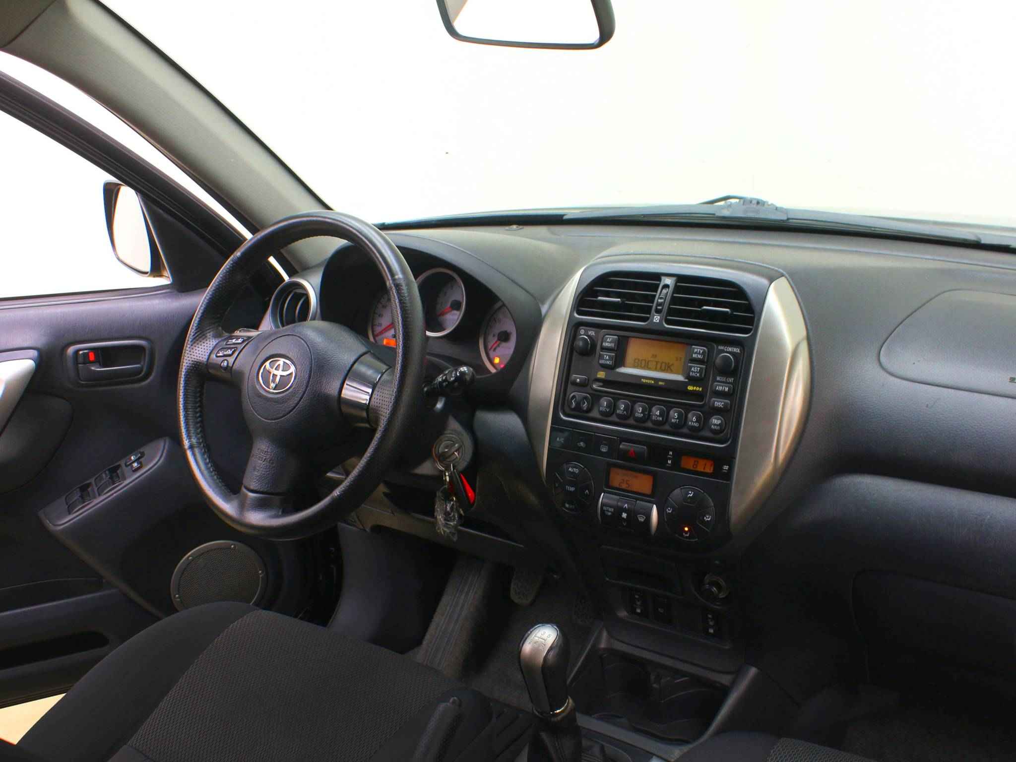 Toyota RAV4, II (XA20) Рестайлинг