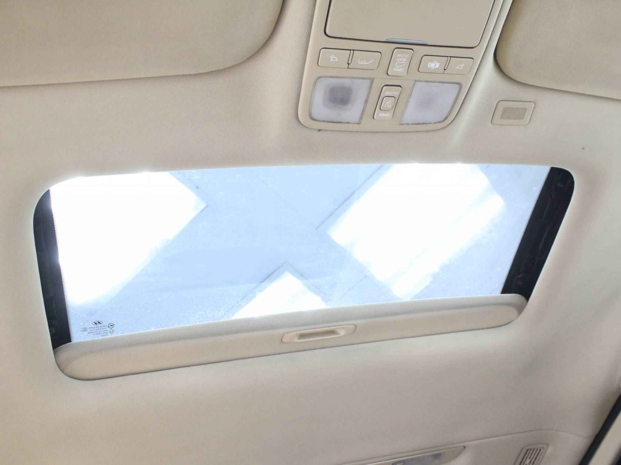 Hyundai Grand Starex, I