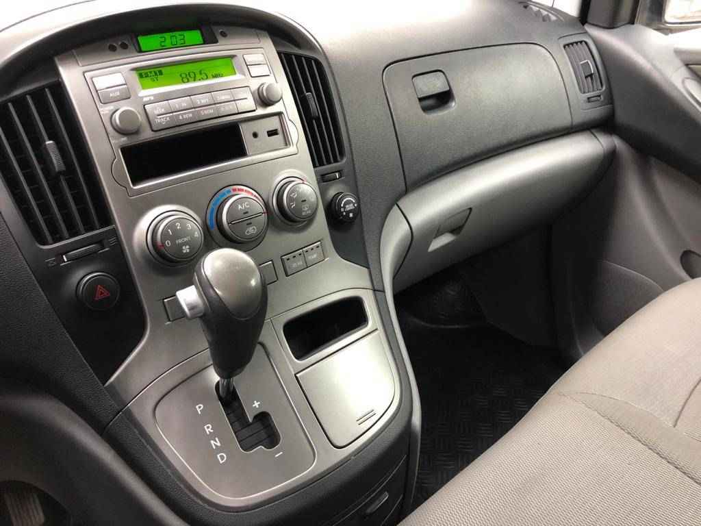 Hyundai Grand Starex, I