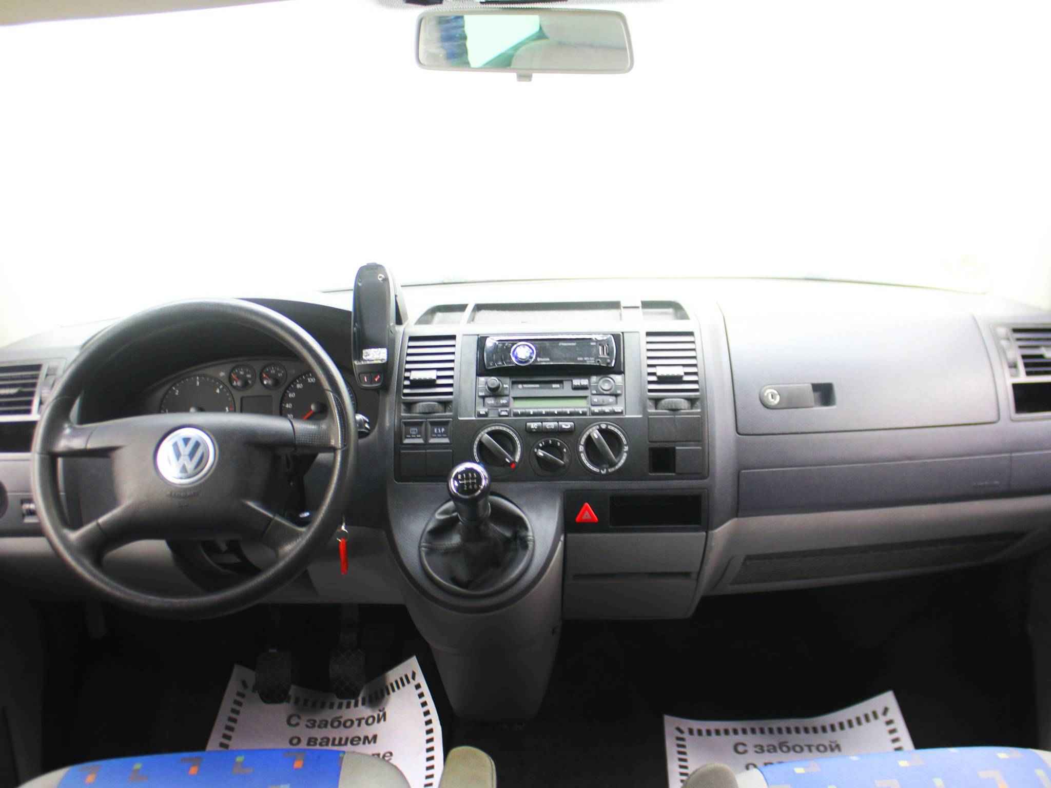 Volkswagen Caravelle, T5