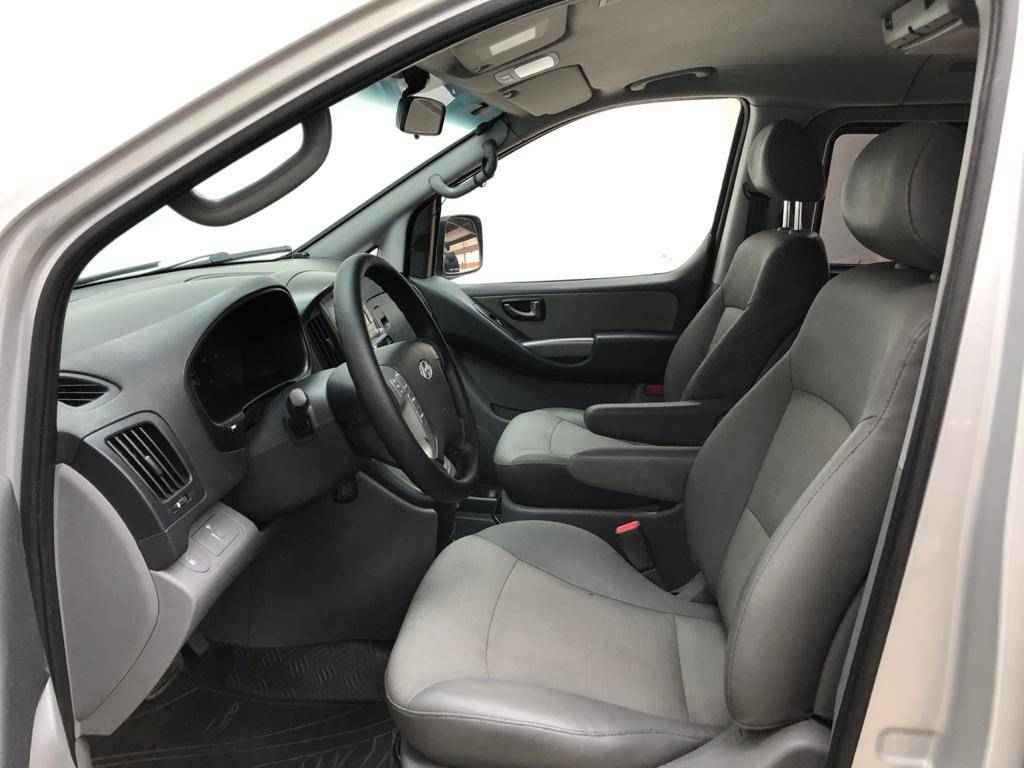 Hyundai Grand Starex, I