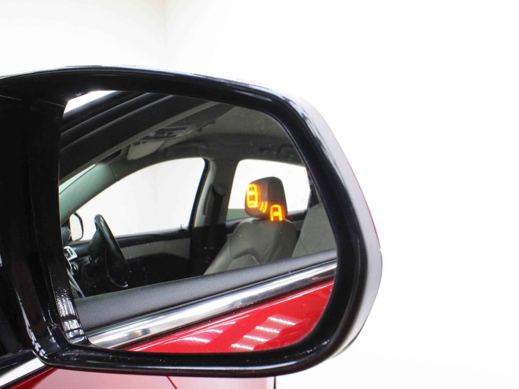 Cadillac SRX, II Рестайлинг