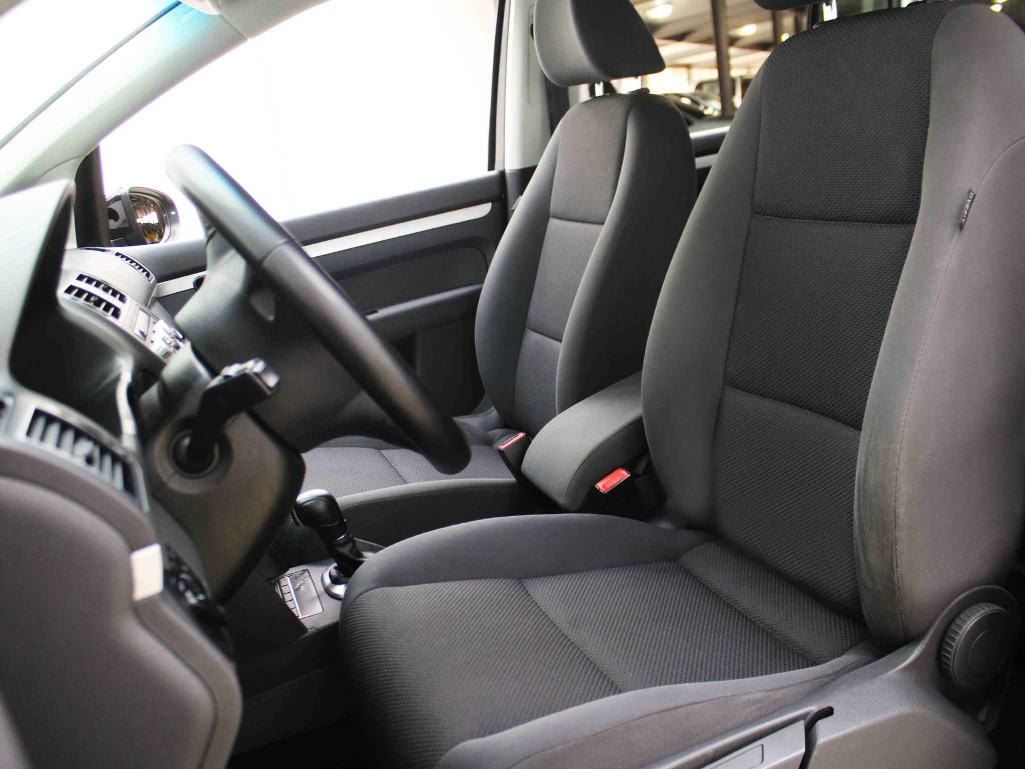 Volkswagen Touran, II