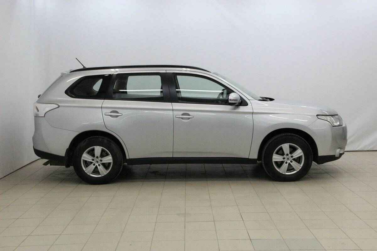 Mitsubishi Outlander, III Рестайлинг