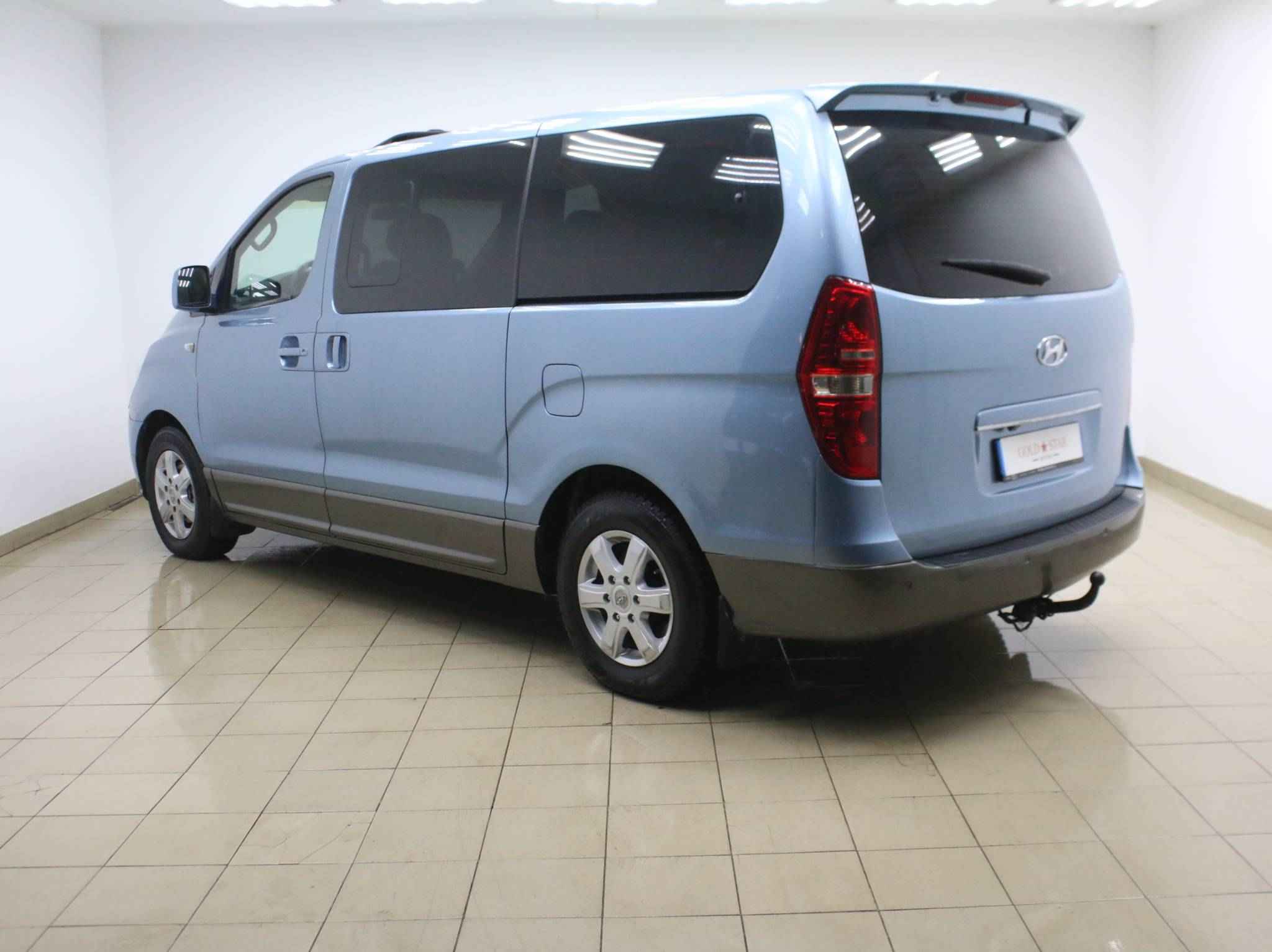 Hyundai Grand Starex, I