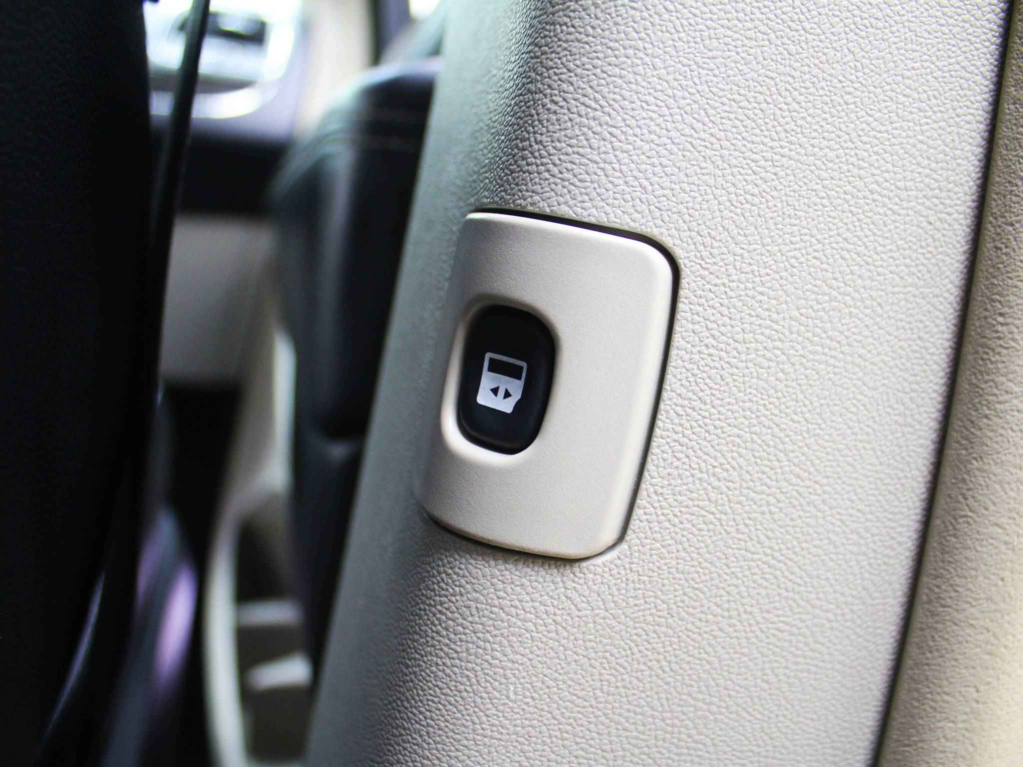 Chrysler Town & Country, V Рестайлинг