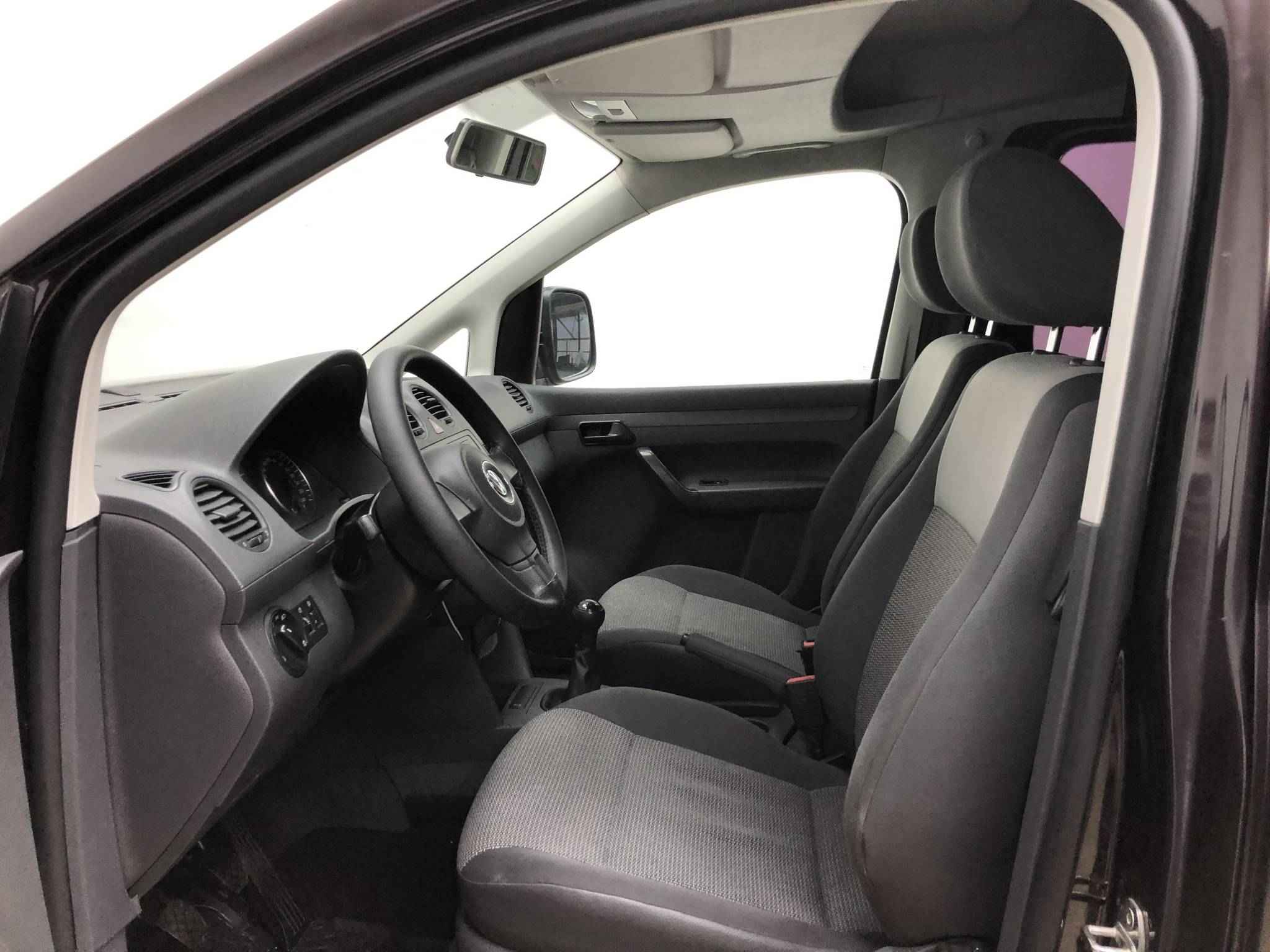 Volkswagen Caddy, III Рестайлинг