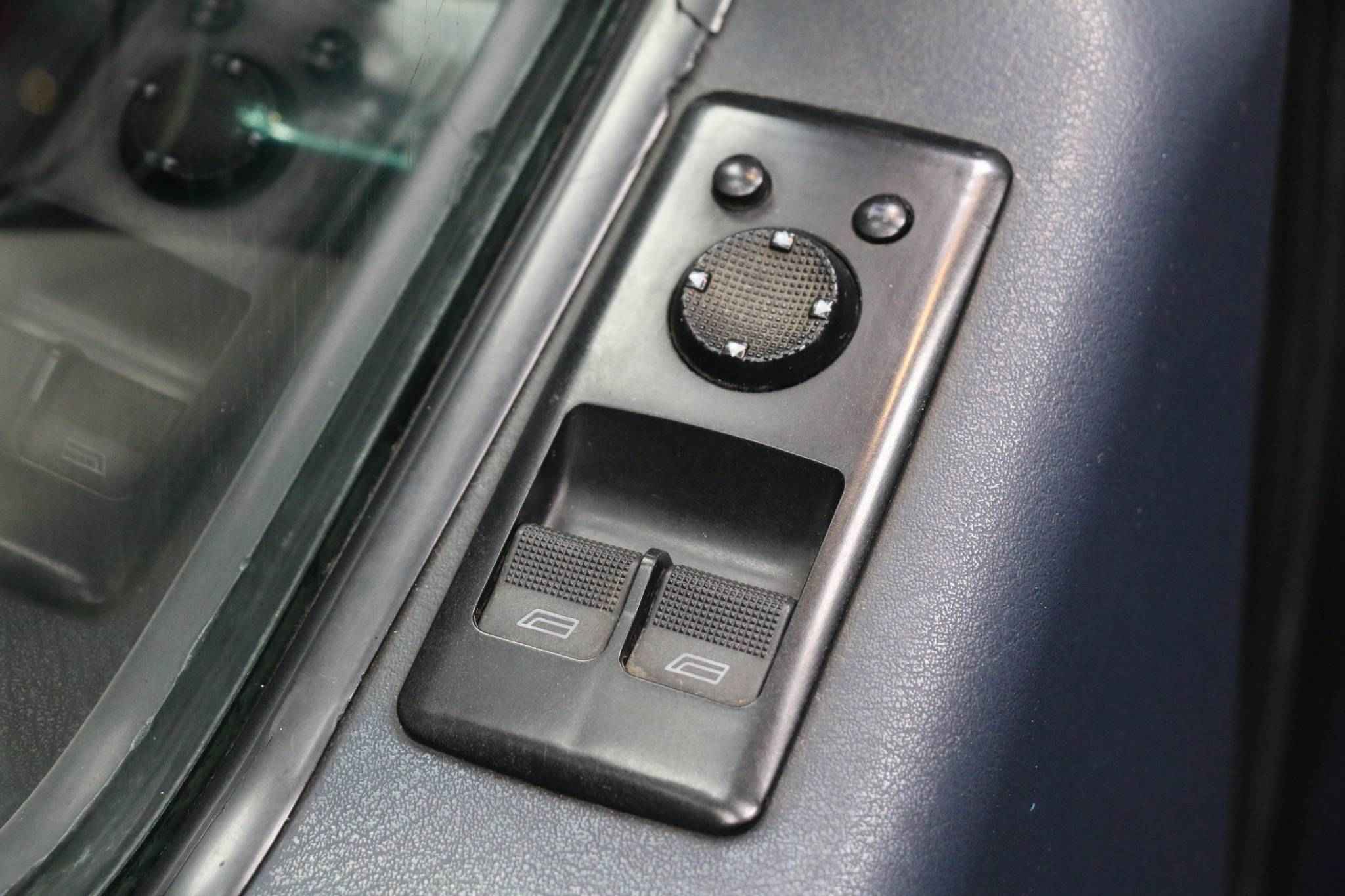 Volkswagen Caravelle, T4