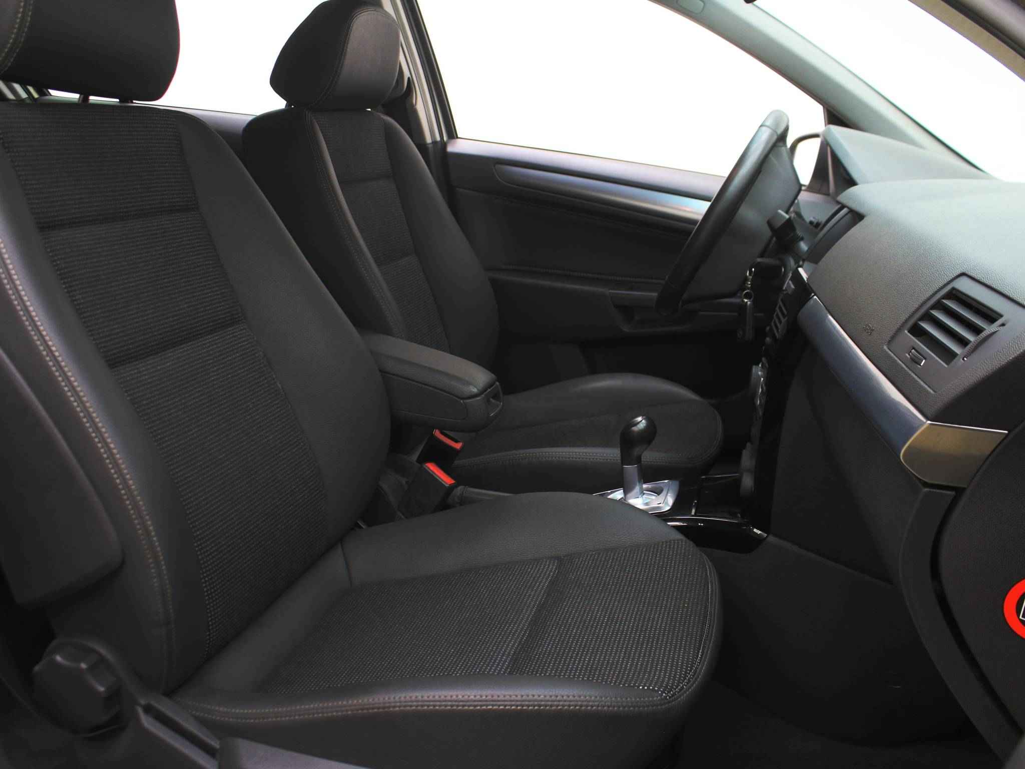 Opel Astra, H Рестайлинг