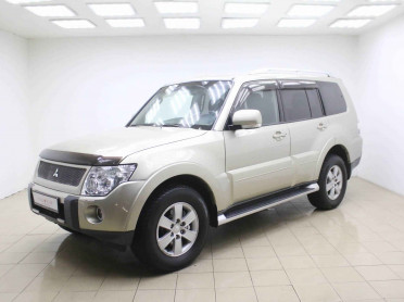 Mitsubishi Pajero, IV