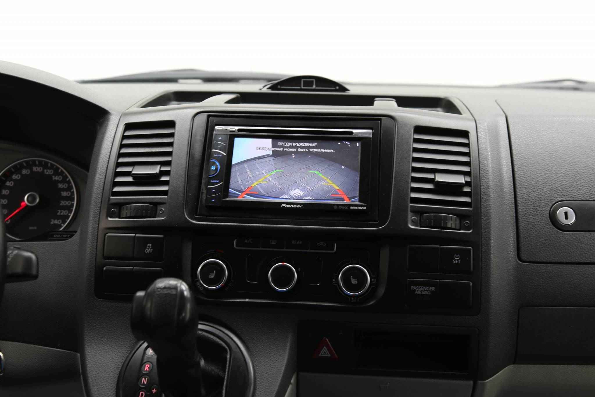 Volkswagen Caravelle, T5 Рестайлинг