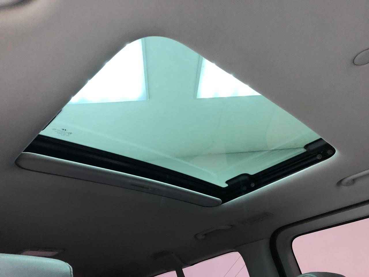 Hyundai Grand Starex, I