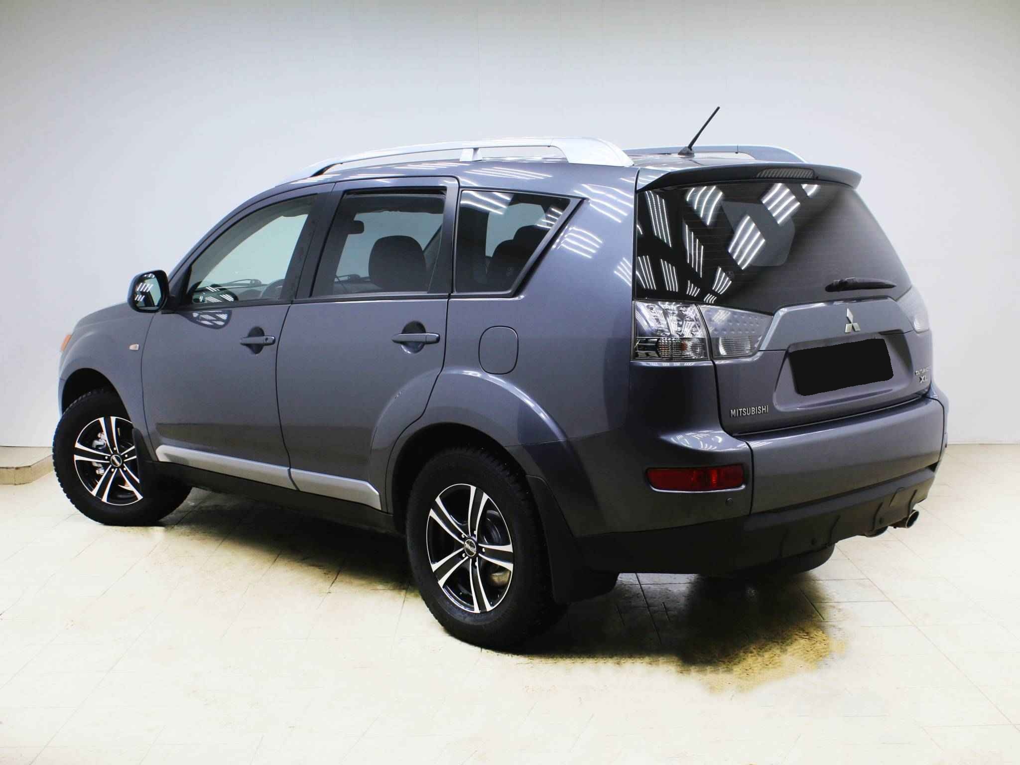 Mitsubishi Outlander, II