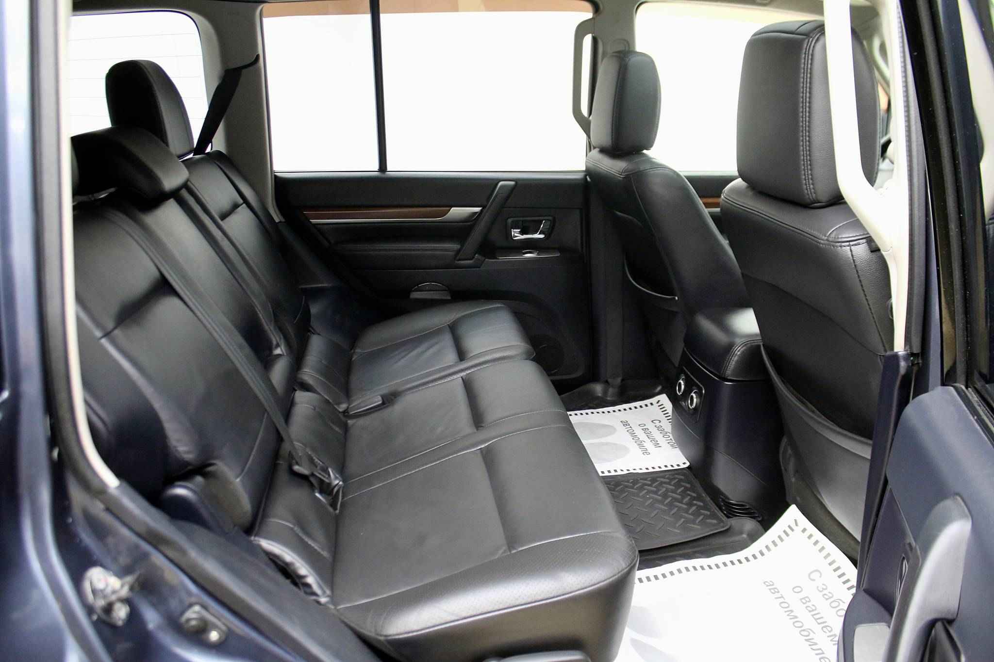 Mitsubishi Pajero, IV