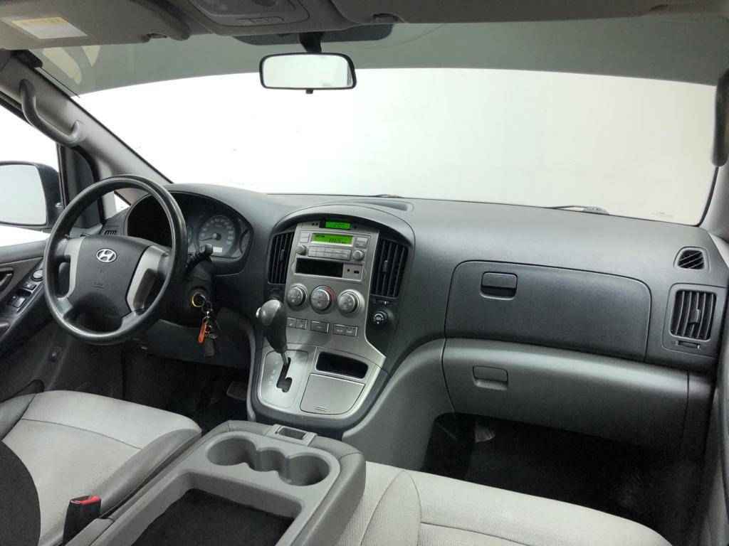 Hyundai Grand Starex, I
