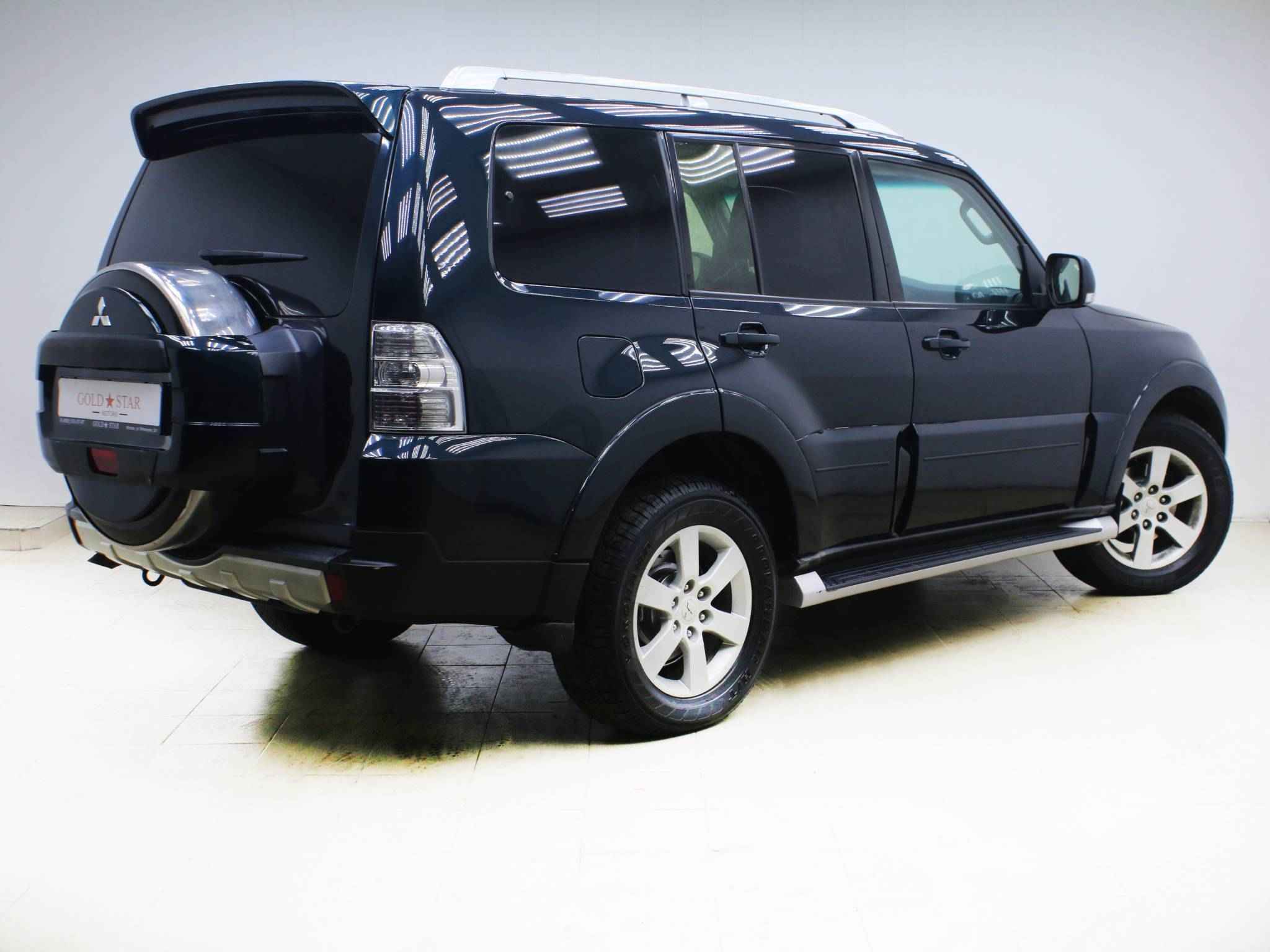 Mitsubishi Pajero, IV