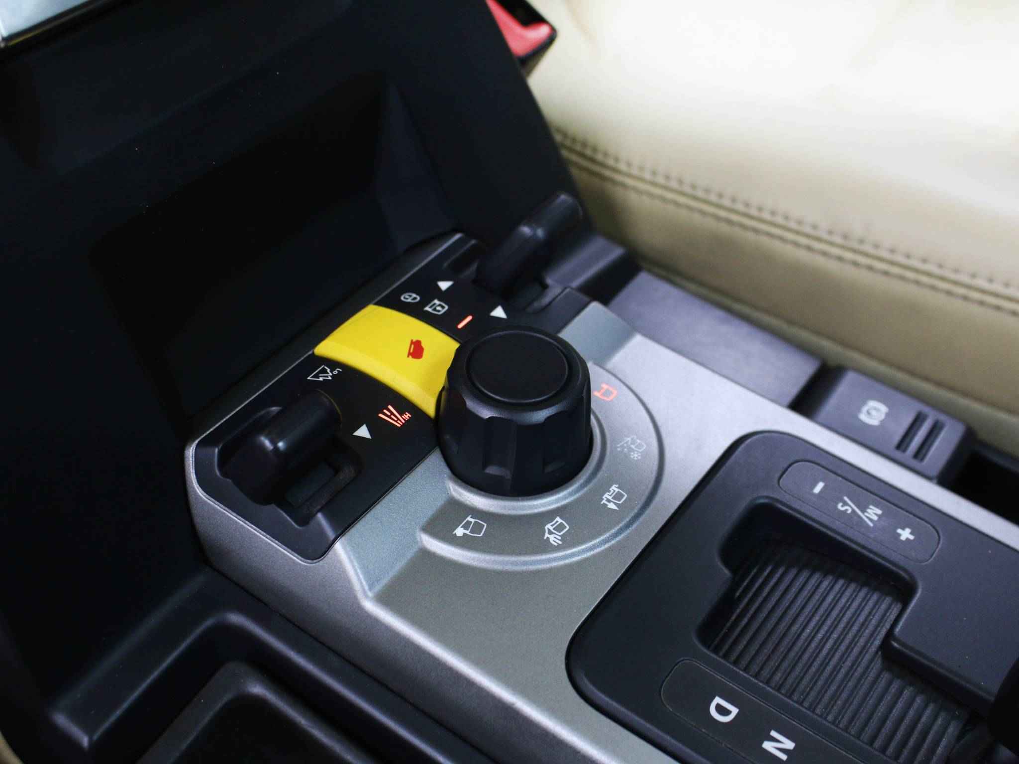 Land Rover Discovery, III