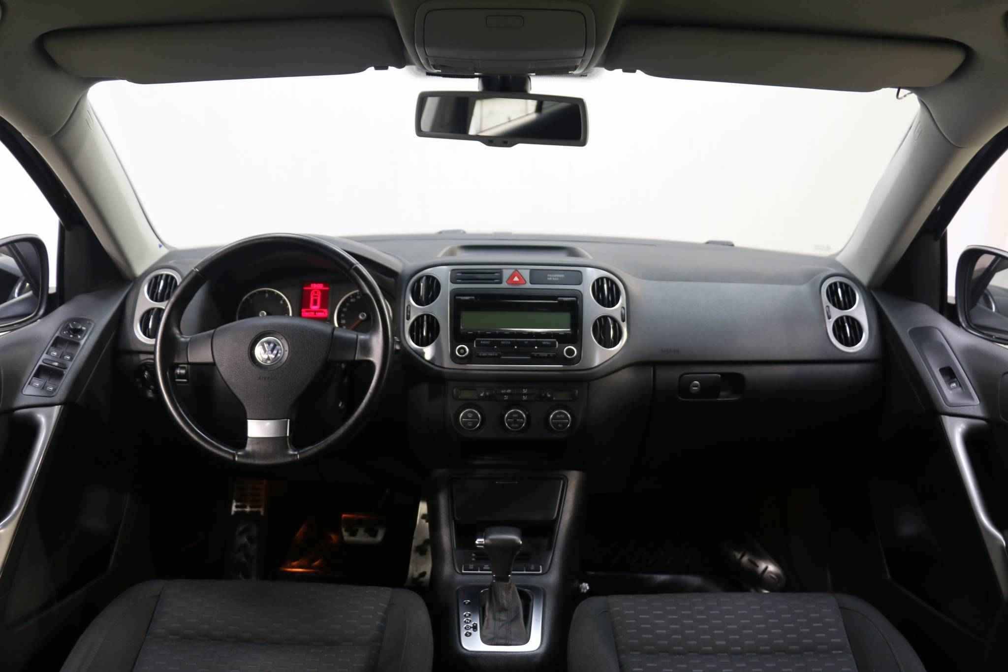 Volkswagen Tiguan, I