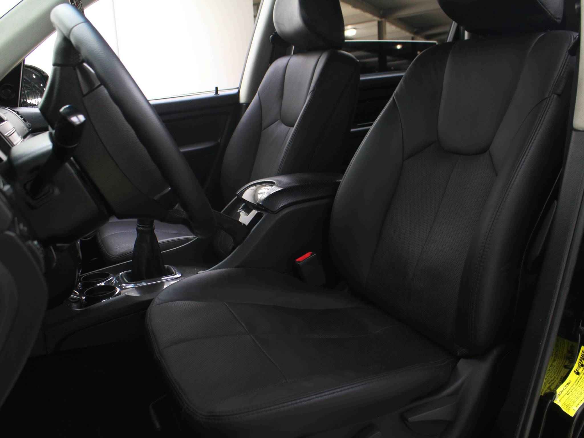 SsangYong Rexton, III