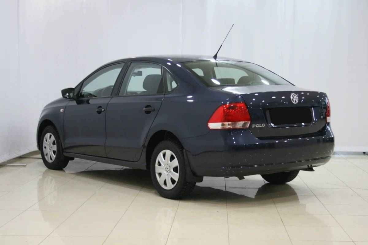 Volkswagen Polo, V