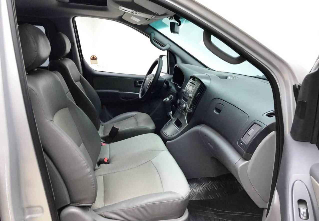 Hyundai Grand Starex, I