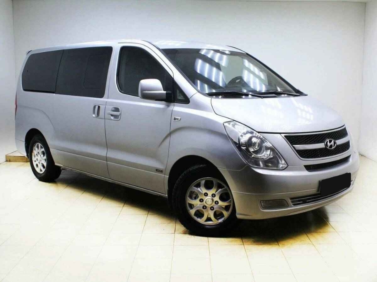 Hyundai Grand Starex, I