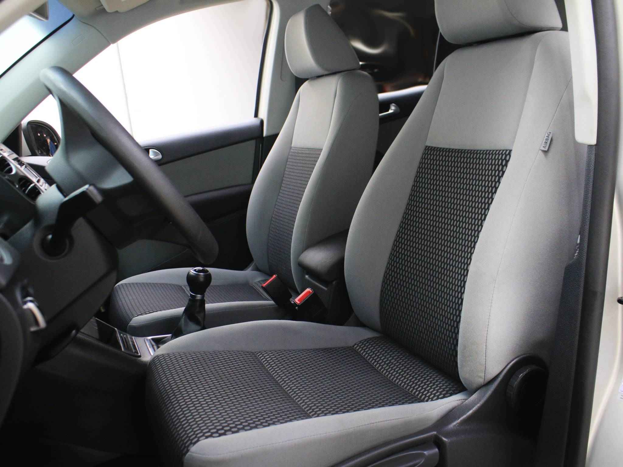 Volkswagen Tiguan, I