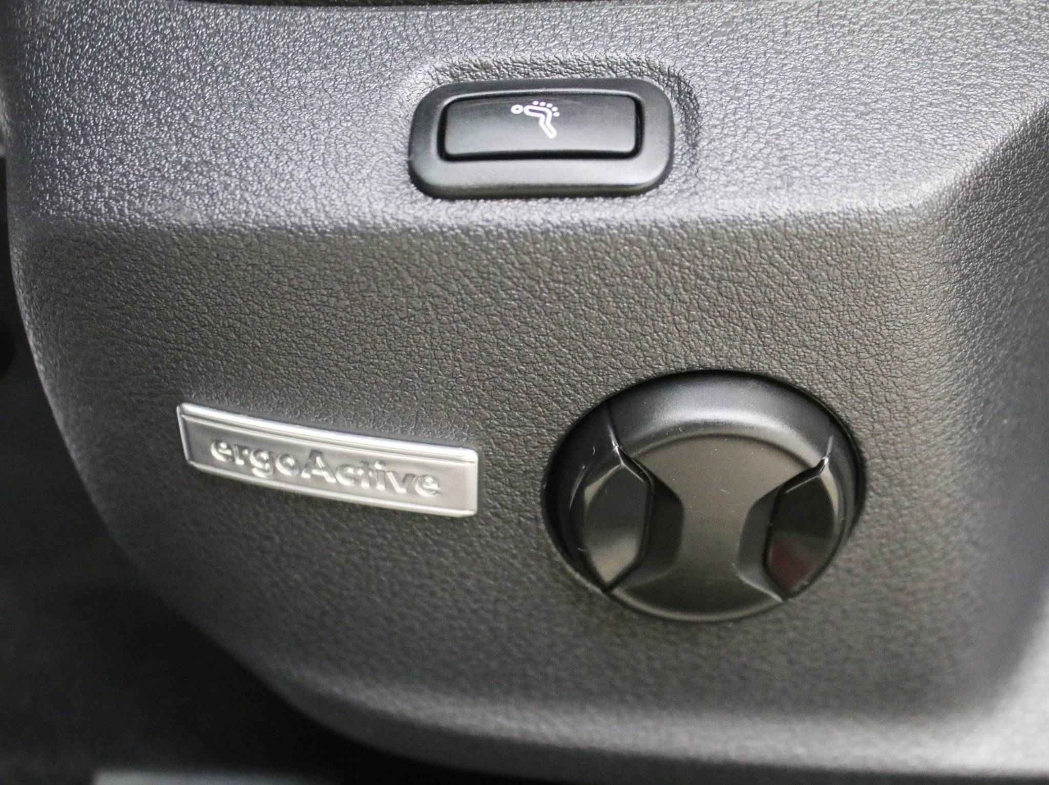 Volkswagen Golf, VII