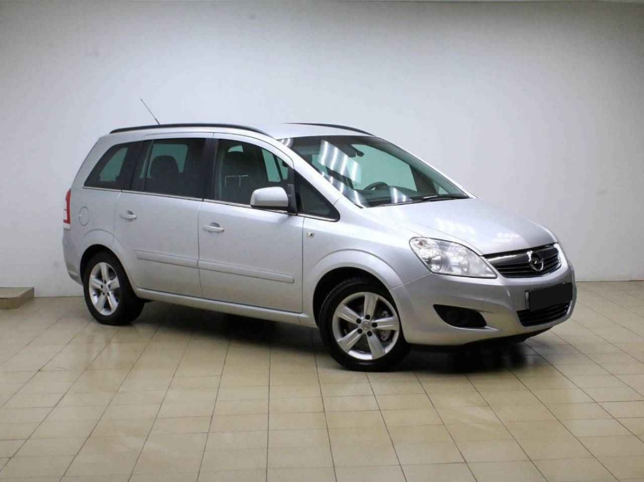 Opel Zafira, B Рестайлинг