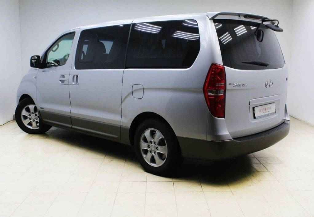Hyundai Grand Starex, I