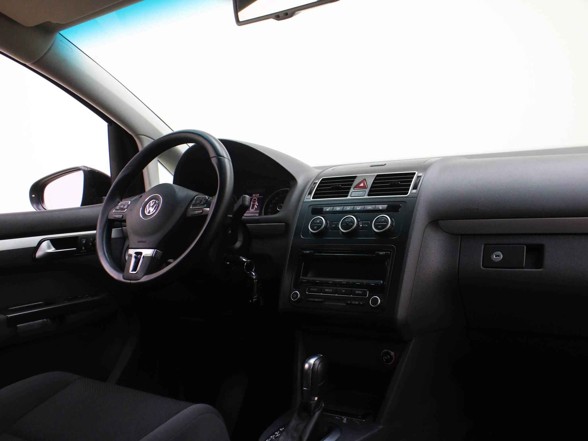 Volkswagen Touran, II