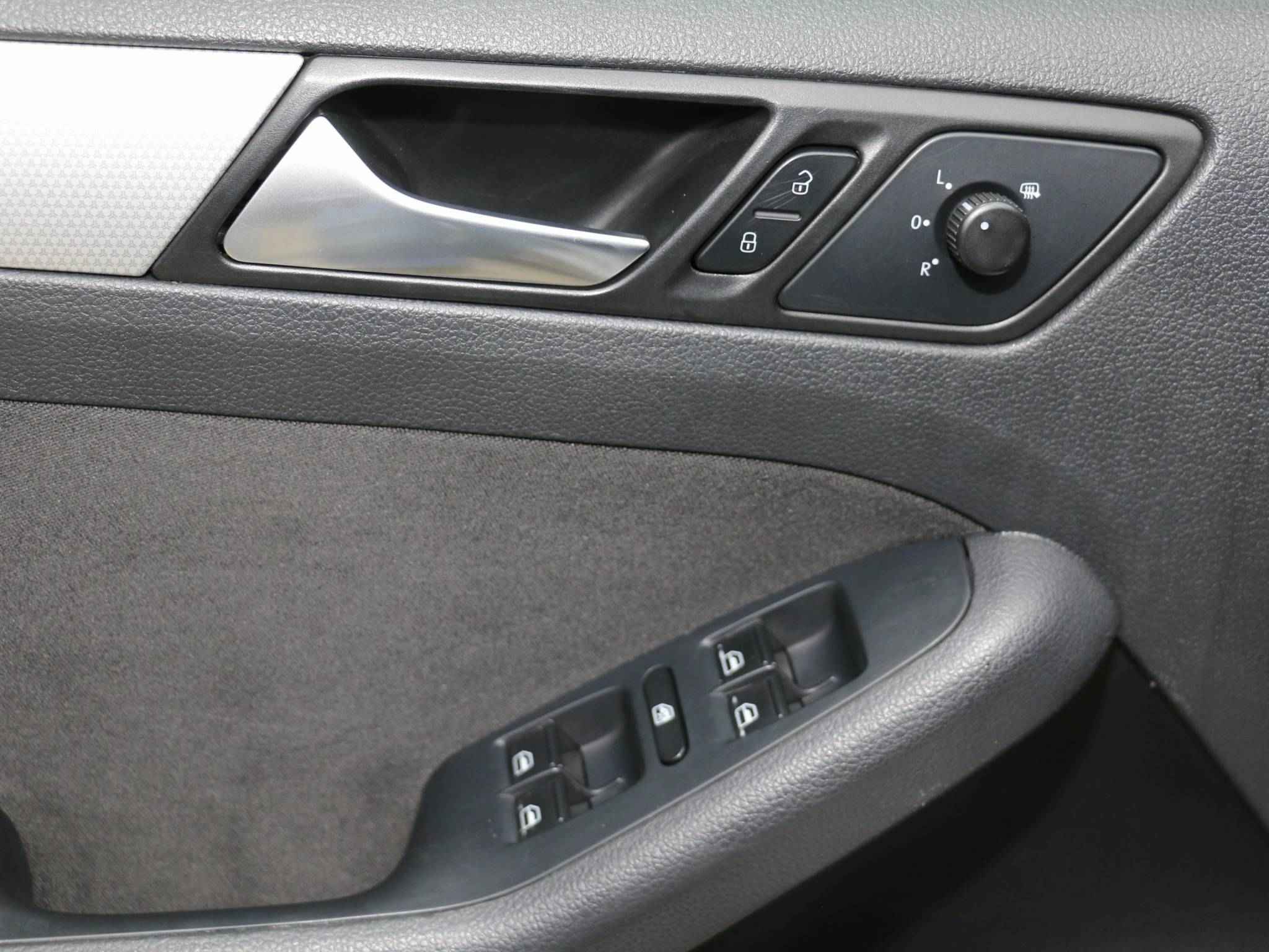 Volkswagen Jetta, VI