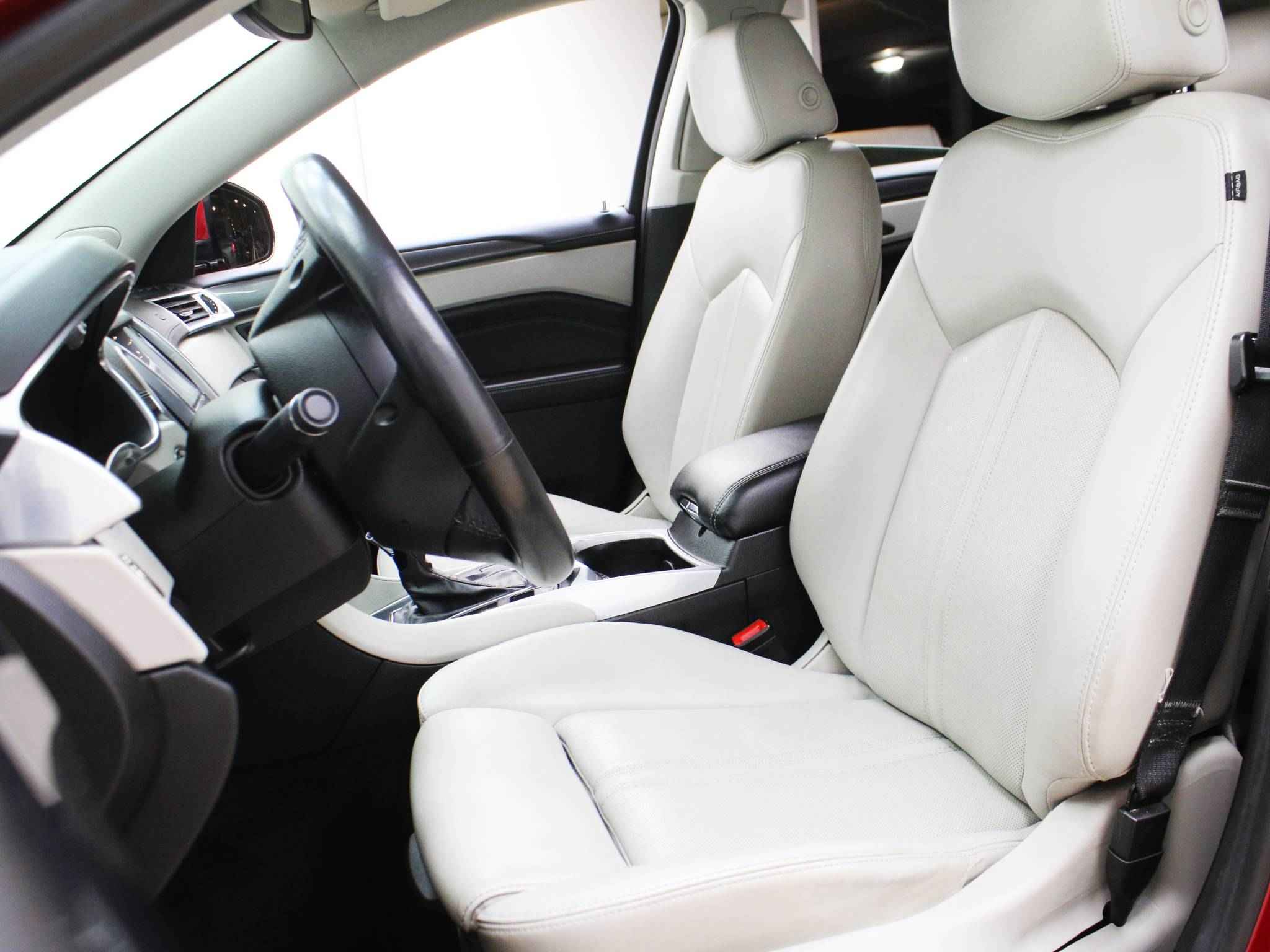 Cadillac SRX, II Рестайлинг