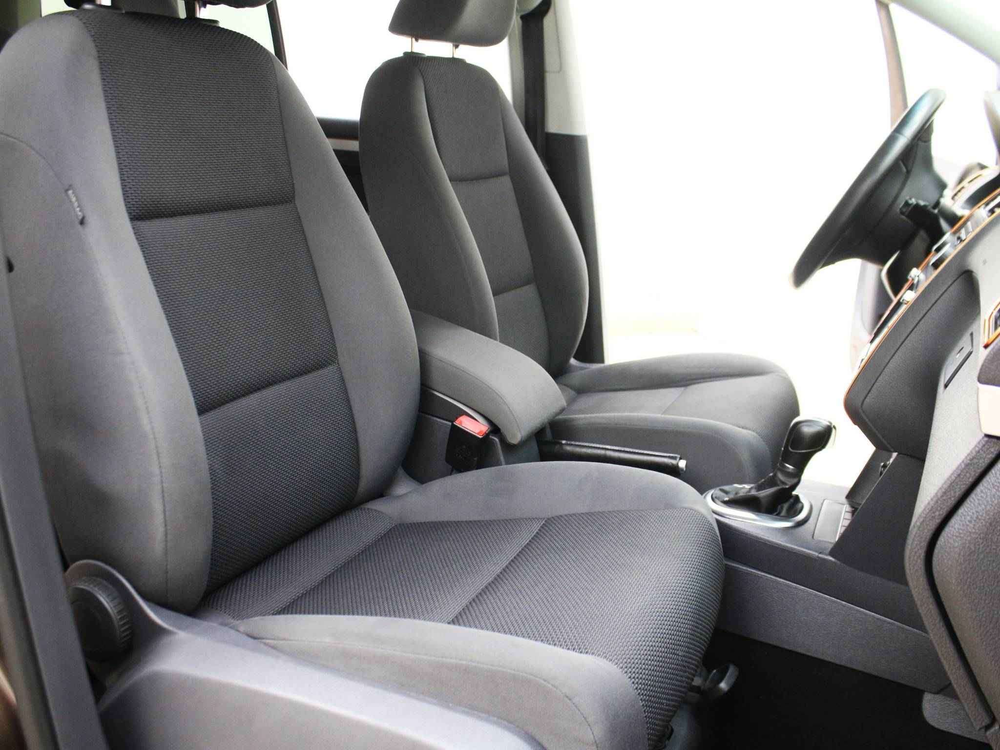 Volkswagen Touran, II