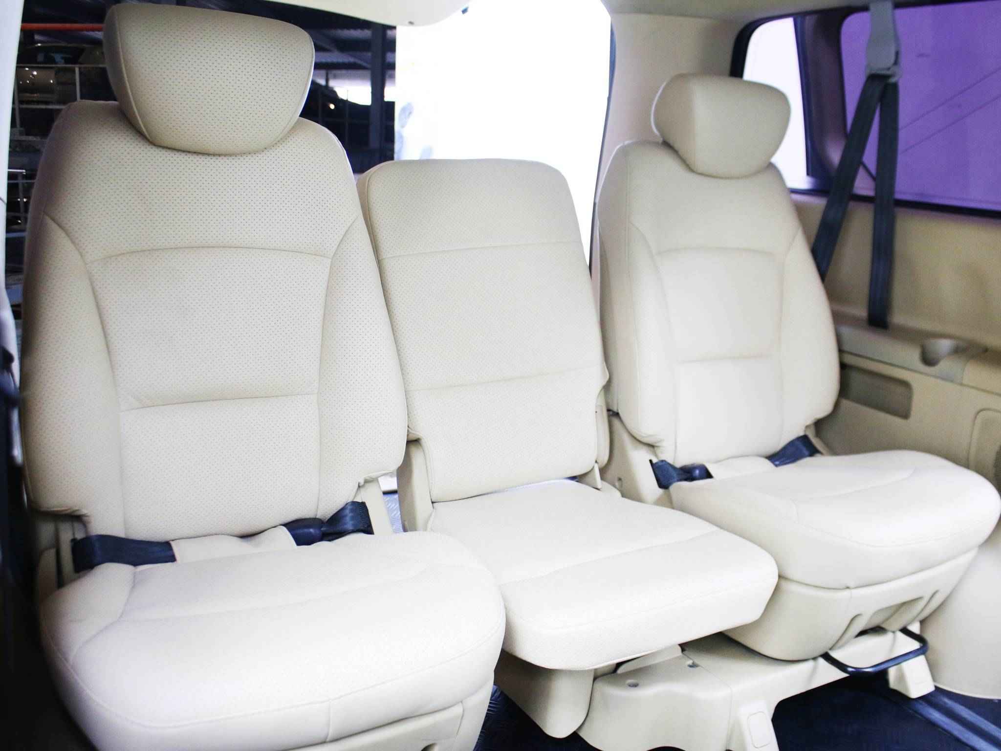 Hyundai Grand Starex, I