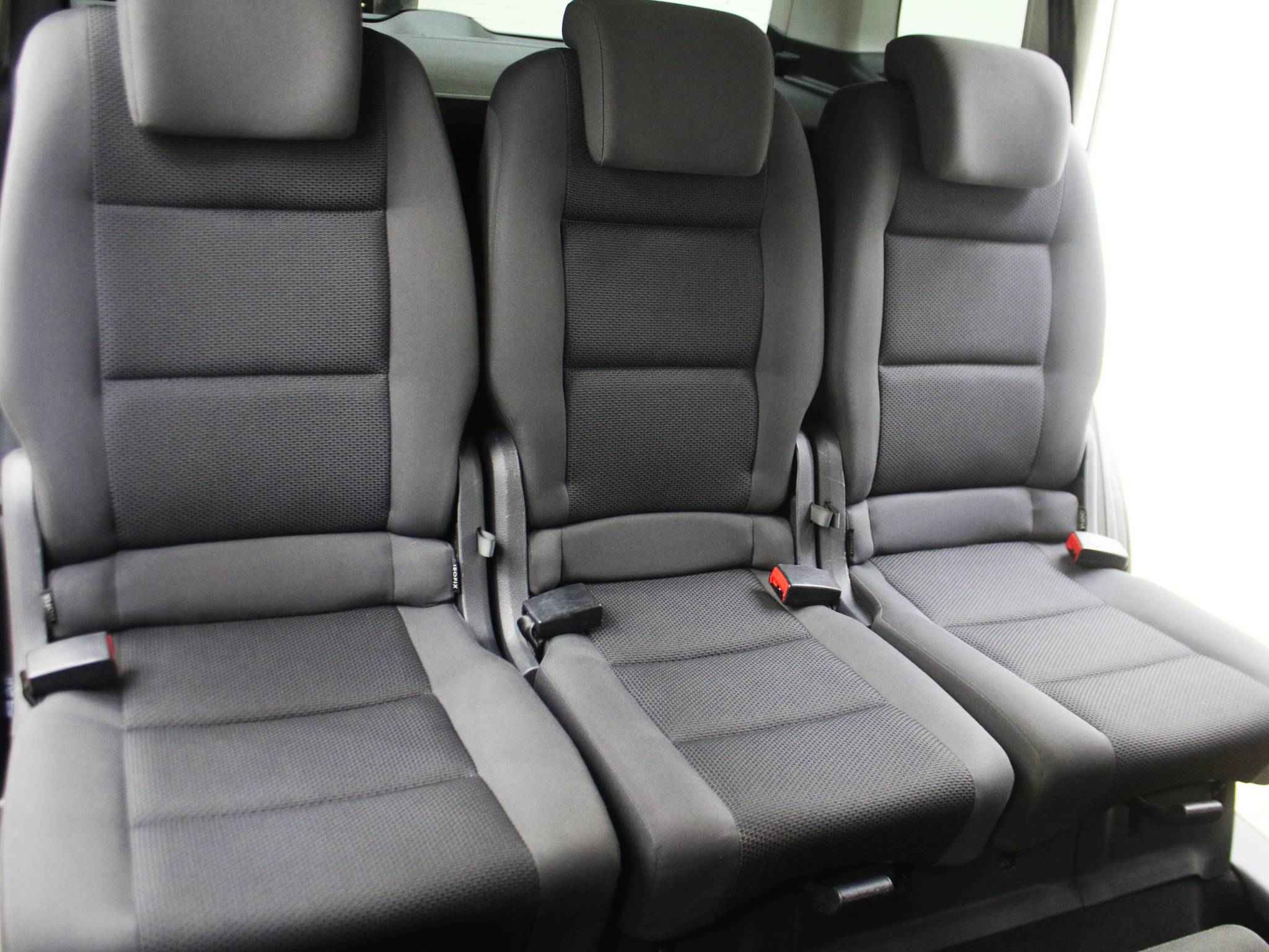 Volkswagen Touran, II